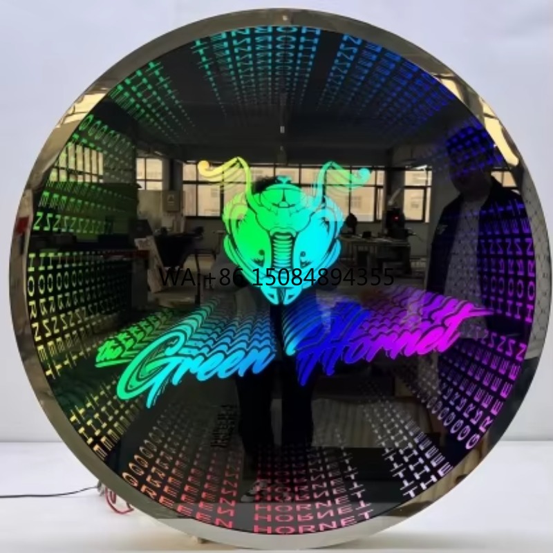 Wykwintne, nieskończone lustro – Decorative Mirror recenzja i cena