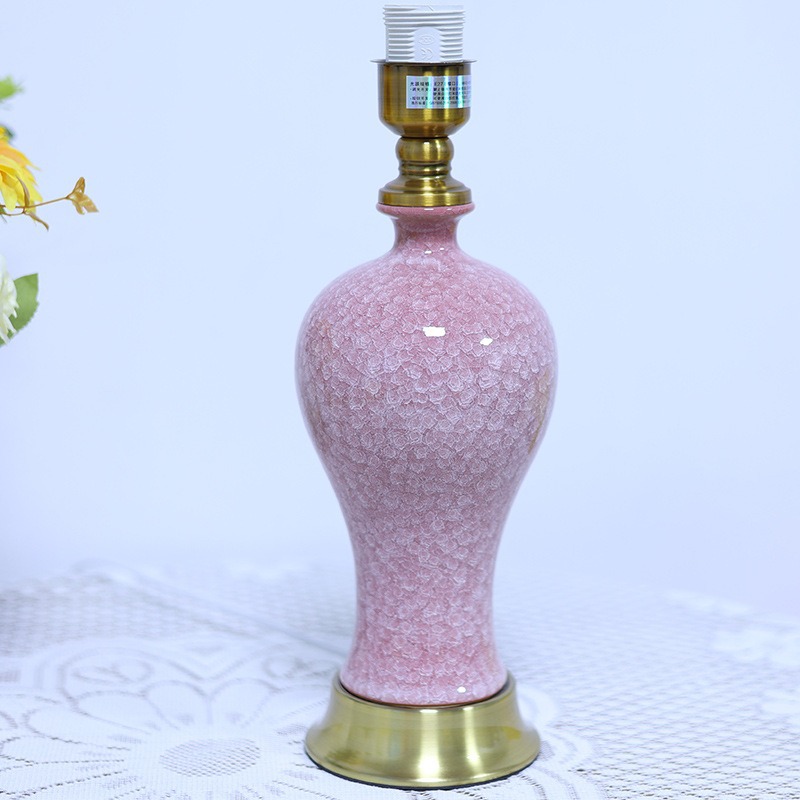 Lampa biurkowa w kształcie cer – Vase Decor recenzja i cena